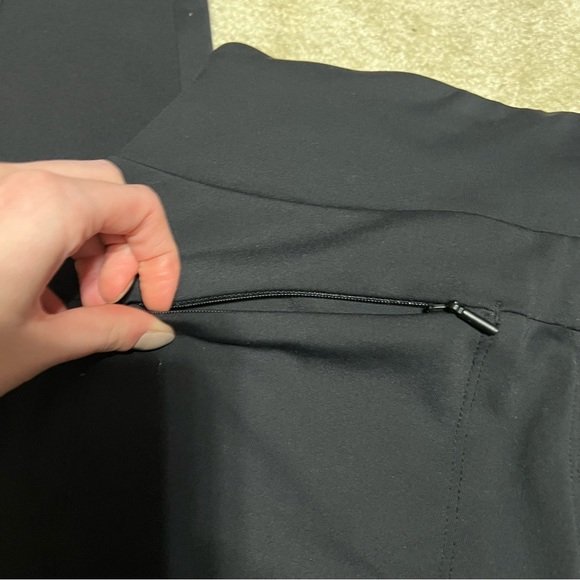 Athleta Black dress pants - Picture 5 of 6